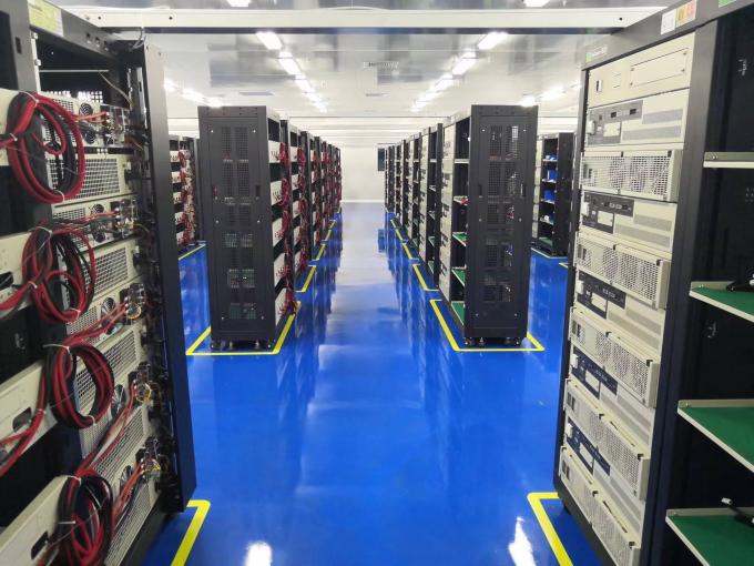 Δοκιμαστικό θάλαμο / μηχανή δοκιμής μπαταρίας υψηλής ακρίβειας για συντριβή και διείσδυση νυχιών μπαταρίας λιθίου 4